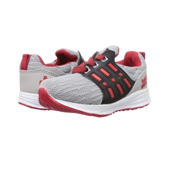 أحذية رياضية